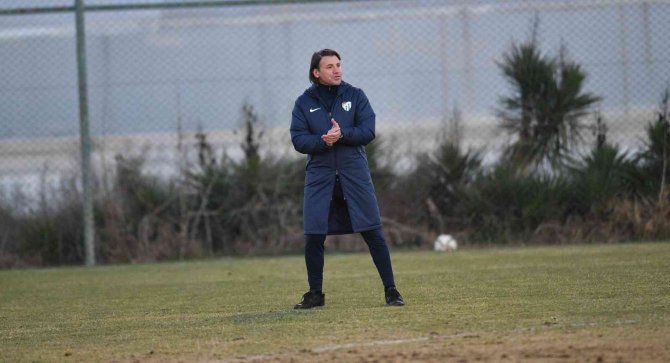 Bursaspor’da Tamer Tuna İle Yollar Ayrıldı
