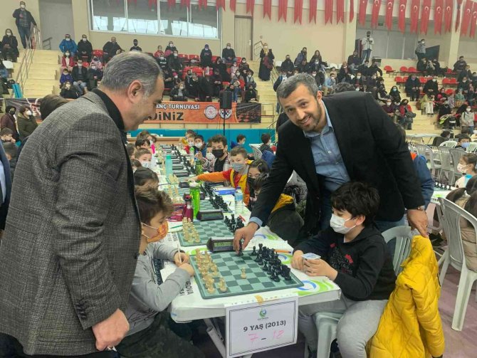Çayırova’da Satranç Rüzgarı