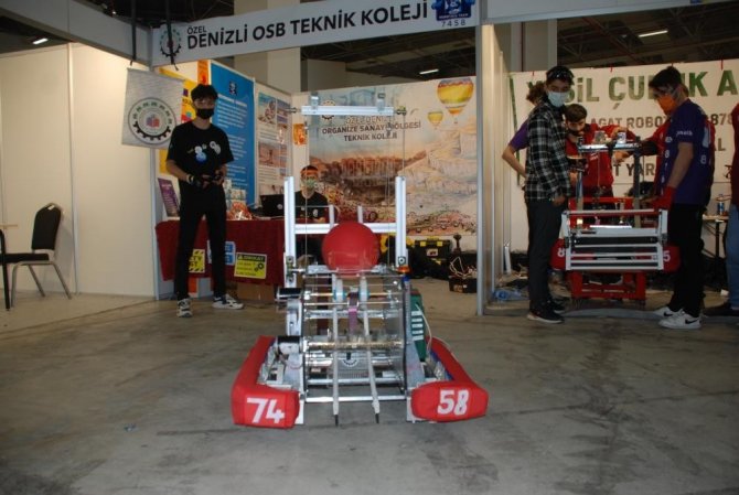 Denizli Osb Teknik Koleji Robotik Yarışmasına Damga Vurdu