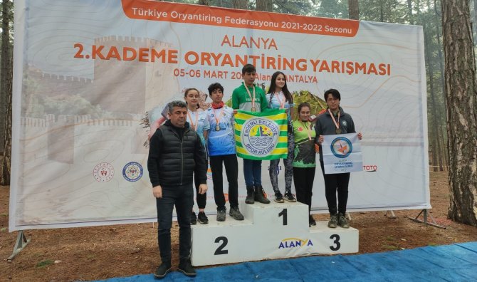 Oryantiringde 2 Madalya