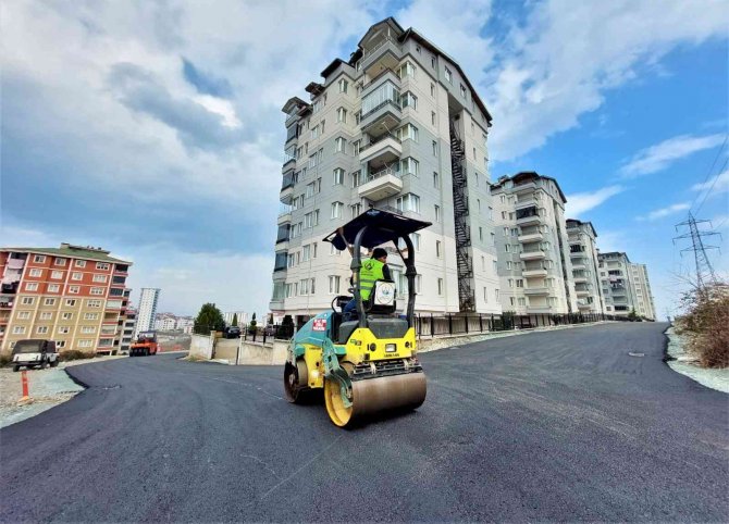 Altınordu’da Alt Ve Üstyapı Çalışmaları Sürüyor