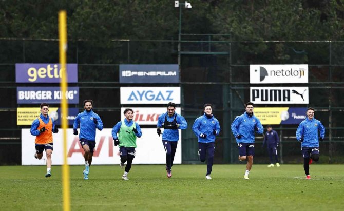 Fenerbahçe’de Gustavo Ve Novak Takımla Çalıştı