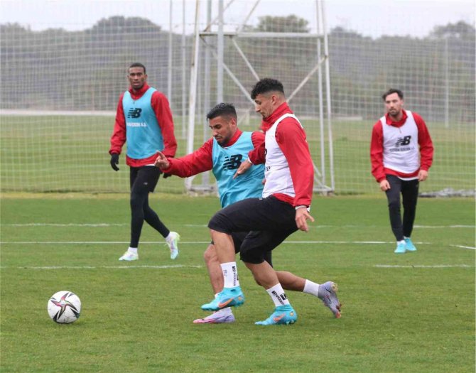 Antalyaspor’da Medipol Başakşehir Hazırlıkları Başladı