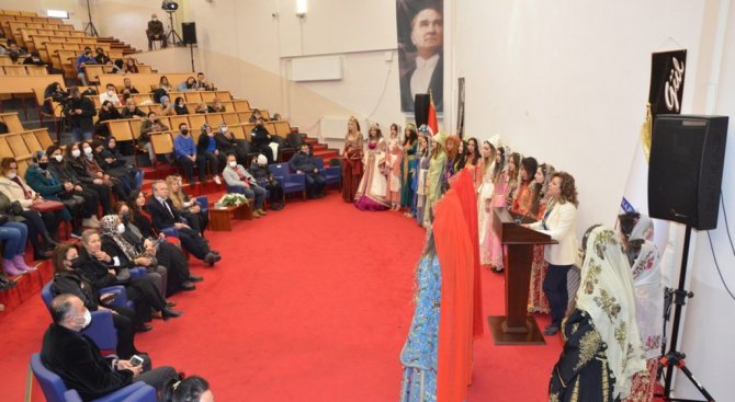Kütahya’nın Geleneksel Kıyafetleri Dpü’de Sergilendi