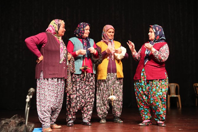 Tiyatro Topluluğu İklim Değişikliği Ve Küresel Isınmaya Dikkat Çekti