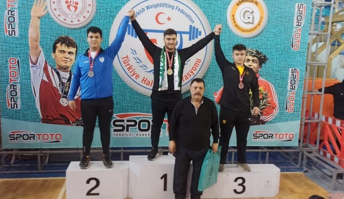 Pamukkale Belediyespor’un Haltercisinden Bir Madalya Daha