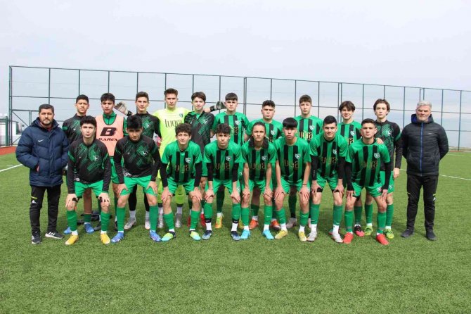 Denizlispor’un Elitleri, Balıkesir’i Puansız Gönderdi