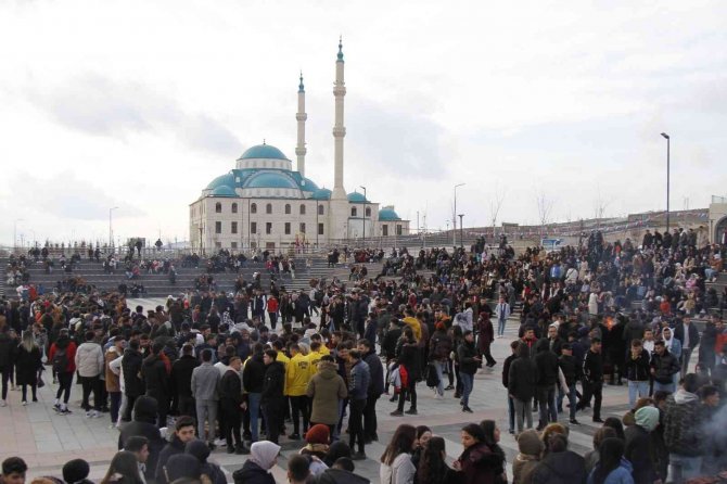 Üniversite Öğrencileri Sporfest İle Coştu