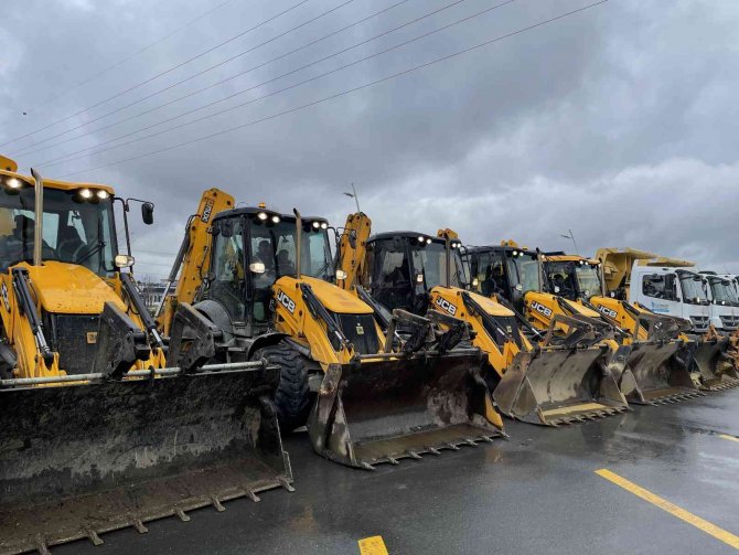 Esenler Belediyesi, Beklenen Kar Yağışına Karşı Bir Dizi Önlem Aldı