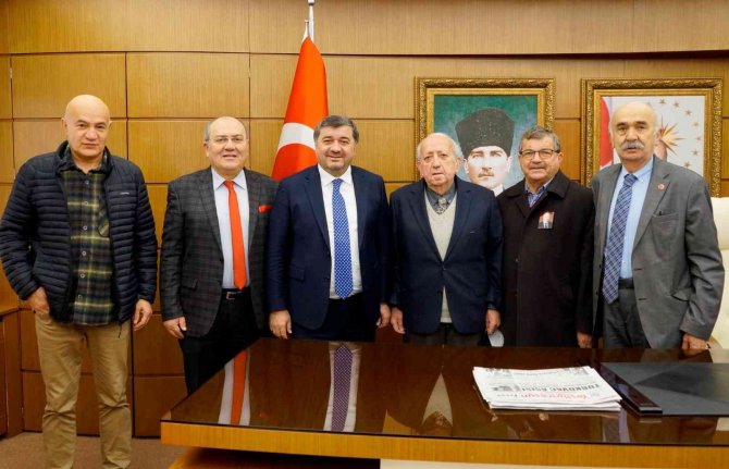 Giresun Belediye Başkanı Şenlikoğlu’na Turizm Ve Tanıtma Derneğinden Ziyaret
