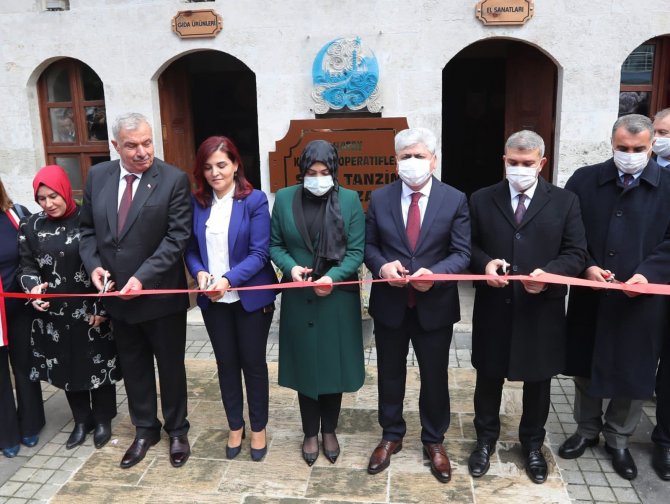 Hatay’da "Kadın Kooperatifleri Satış Mağazası" Açıldı