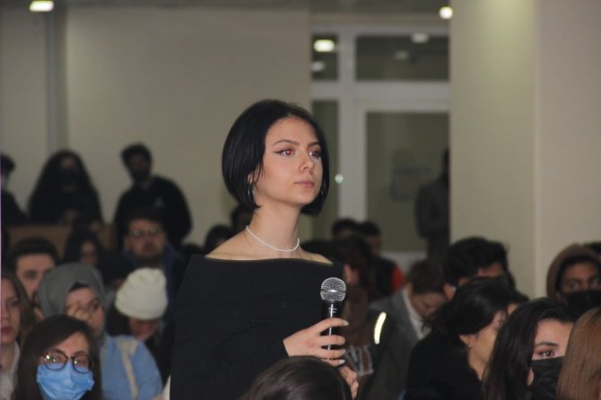 Burhaniye’de Sektör Öğrenci Buluşması