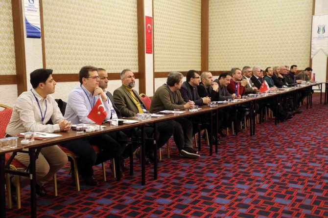 +1 Eğitim Modeli Pozitif Ayrıştırıyor