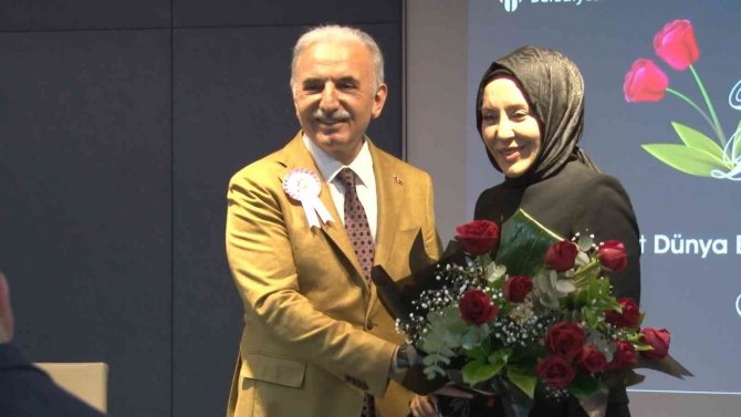 Başkan Yıldırım: “Kadınlar İyi Bir Anne, İyi Bir İş Kadını, İyi Bir Eğitimci”
