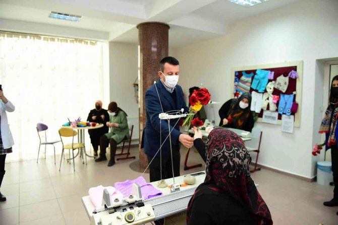 Altındağ’da 8 Mart Anlamlı Etkinliklerle Kutlandı