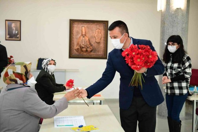 Altındağ’da 8 Mart Anlamlı Etkinliklerle Kutlandı