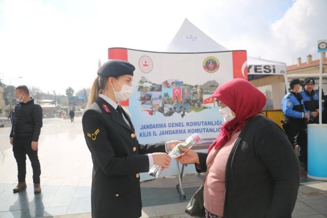 Jandarmadan 8 Mart Kadınlar Günü Etkinliği