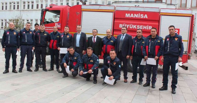 İ̇tfaiye Çalışanları Sertifikalarını Aldı