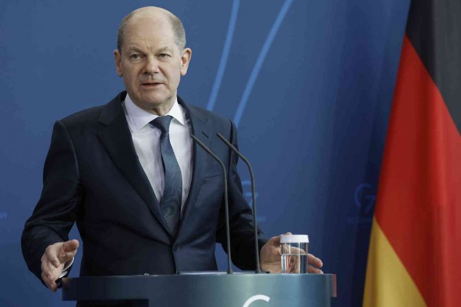 Almanya Başbakanı Scholz, Nato Ülkelerinden Ukrayna’ya Mi̇g-29 Tipi Savaş Uçaklarının Gönderilmesine Karşı