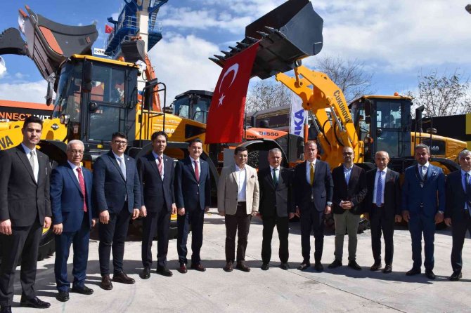 İ̇ş Makinaları Sektörünün Kalbi Antalya’da Atıyor