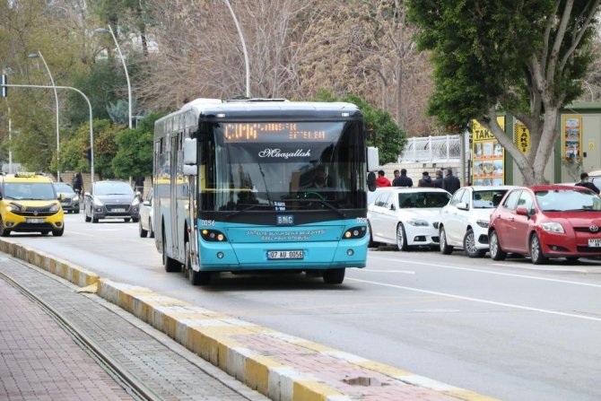 Antalya’da Toplu Taşımaya Yüzde 28 Zam