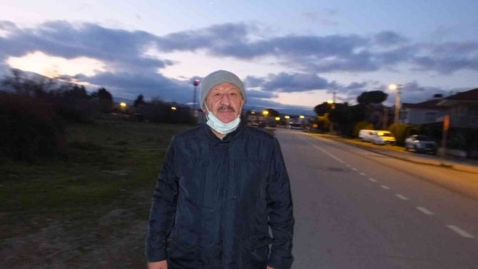 Burhaniye’de Yağmur Bulutları Kartpostallık Görüntüler Oluşturdu