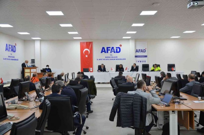 Bursa Karla Mücadeleye Hazır