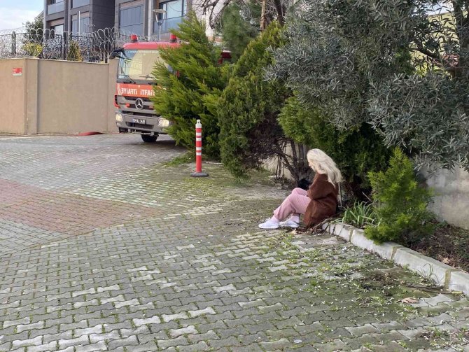 Büyükçekmece’de Korkutan Çatı Yangını