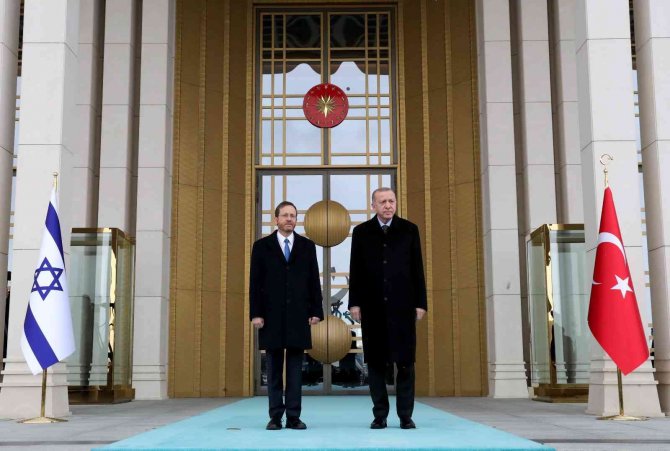 Cumhurbaşkanı Erdoğan, İ̇srail Devlet Başkanı Herzog’u Resmi Törenle Karşıladı