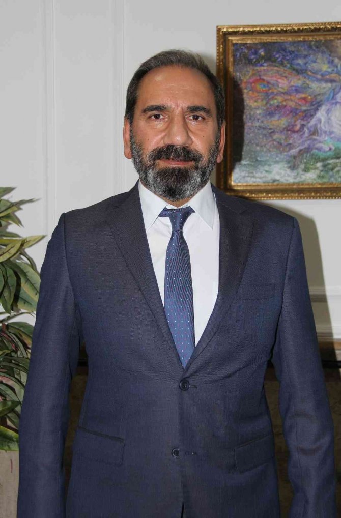 Mecnun Otyakmaz: “Tarih Yine Tekerrür Edecek”