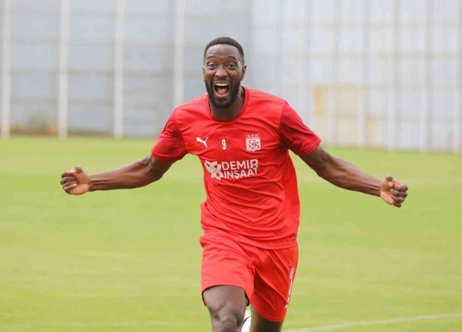 Sivasspor’da Yatabare Şoku!