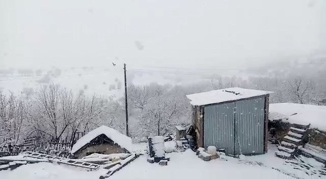 Mart Ayında Elazığ’a Lapa Lapa Kar Yağdı