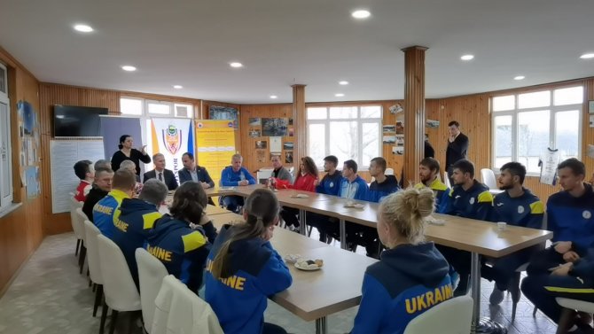 Ti̇esf Başkanı Bursa’da Ağırlanan Ukraynalı Sporcuları Ziyaret Etti
