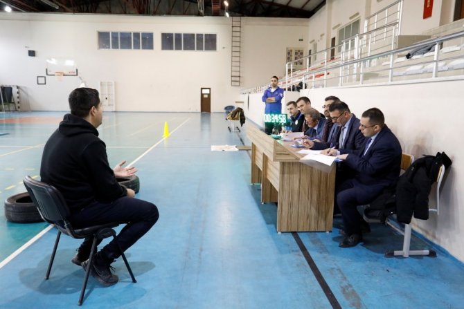 İ̇negöl Belediyesi Kurum İçi Unvan Değişikliği Sınavı Yapıldı