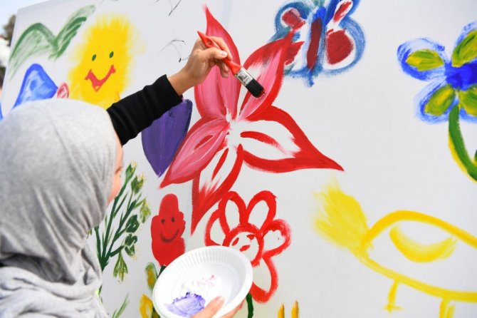 Konyaaltı’nda ‘Kadının Elinin Değdiği Her Yer Sanat’ Etkinliği
