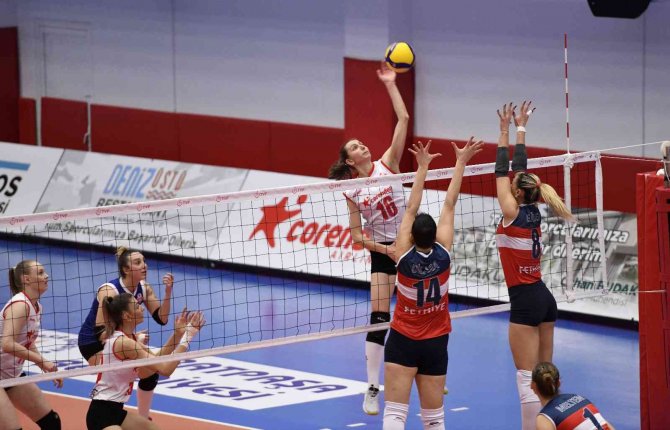 Muratpaşa Play-offlara Şampiyon Gidiyor