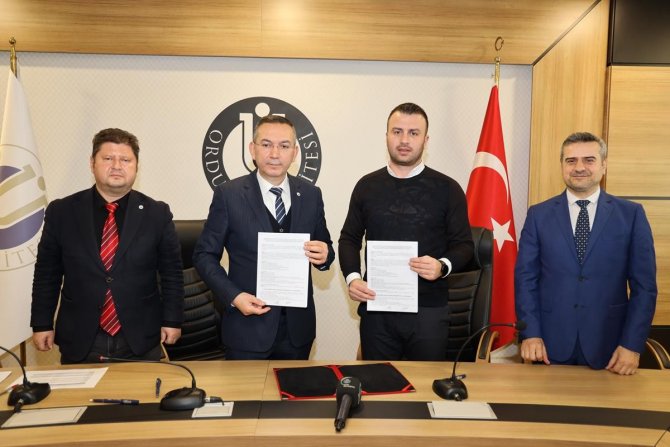 Odü İle Otomotiv Firmaları Arasında İşbirliği Protokolü İmzalandı