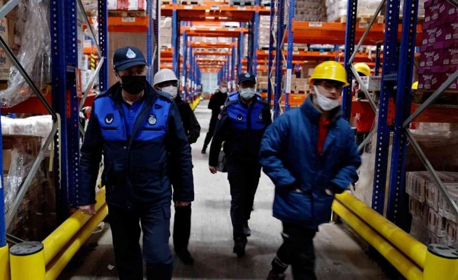 Osmangazi’de Stokçulara Sıkı Denetim