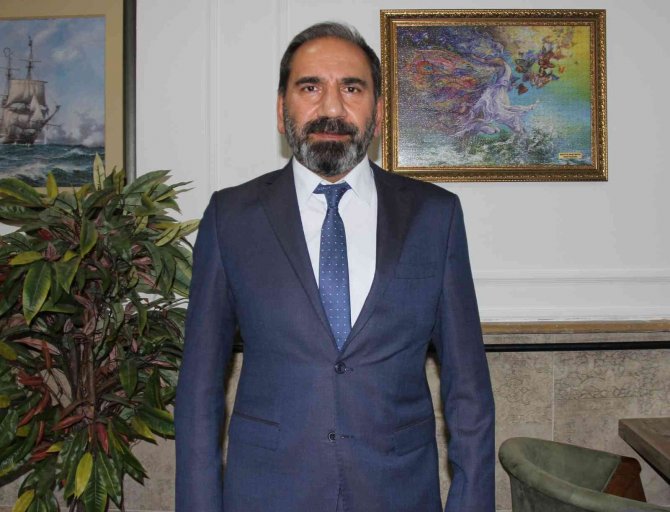 Mecnun Otyakmaz: “Tarih Yine Tekerrür Edecek”