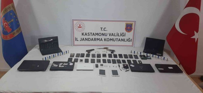 20 Kişinin Gözaltına Alındığı Deaş Operasyonunun Detayları Belli Oldu