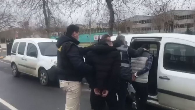 Bıçaklı Gaspçılar Tutuklandı