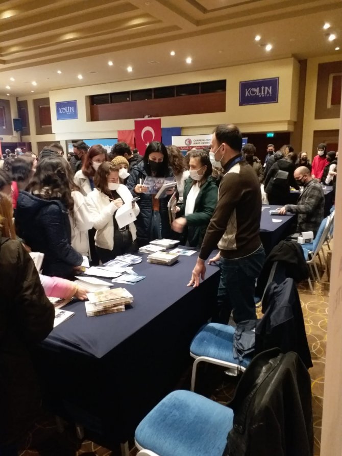 Çanakkale’de Düzenlenen Fuara 2 Bin Öğrenci Katıldı