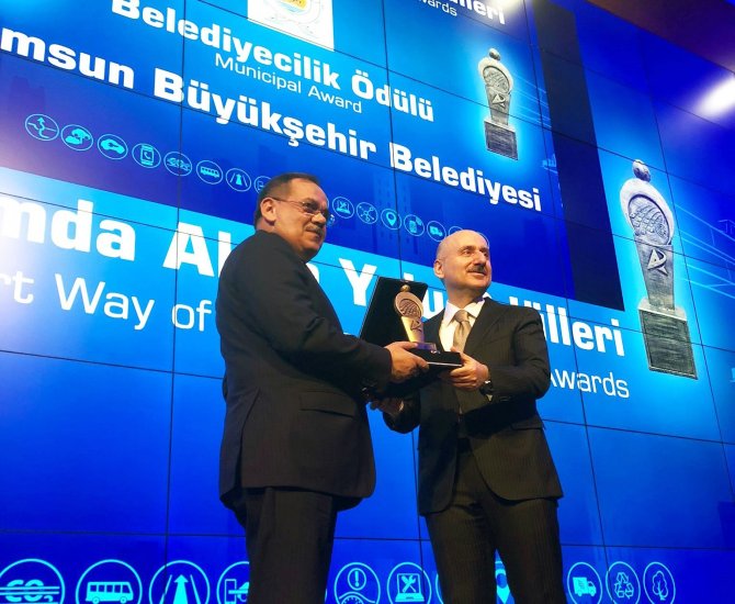 ‘Akıllı Şehir Trafik Güvenliği Projesi’ne Ödül