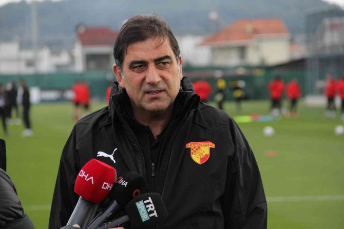 Göztepe, 5 Sezonda 8 Kez Teknik Direktör Değiştirdi