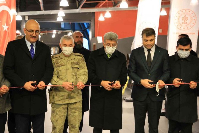 Kültür Ve Turizm İ̇l Müdürlüğünden Kadınlar Günü Sergisi