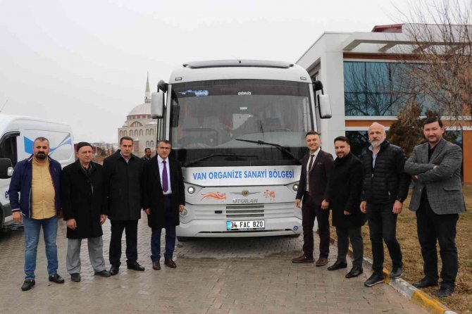 Tekstil Firmalarından Van Osb’ye Otobüs