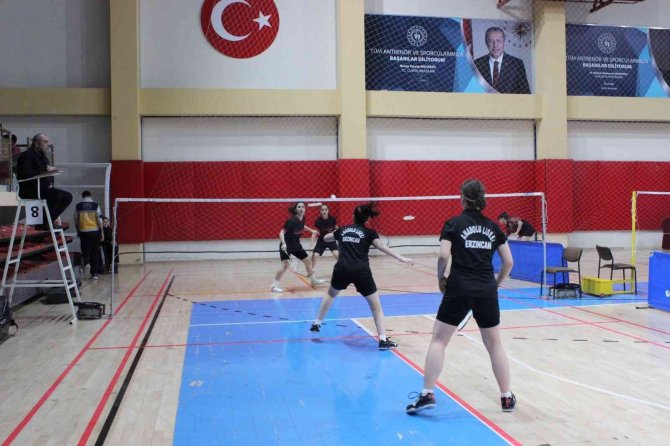 Badminton Türkiye Birinciliği Düzce’de Başladı