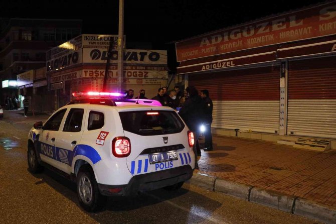 Düğün Salonunda Başlayan Tartışma Kanlı Bitti: 4 Yaralı