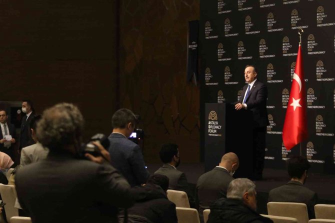Bakan Çavuşoğlu: “Son Derece Medeni Bir Görüşme Oldu”