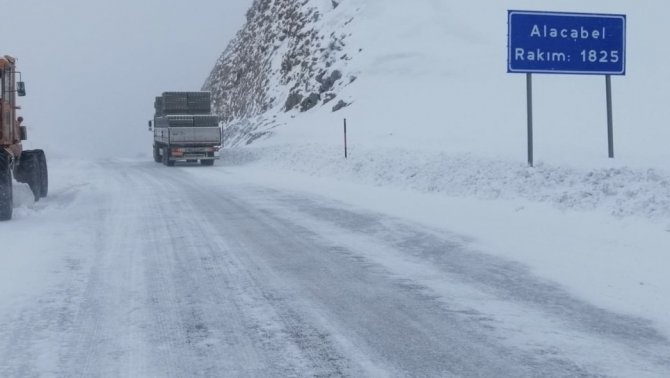 Antalya-konya Karayolunda Trafik Normale Döndü